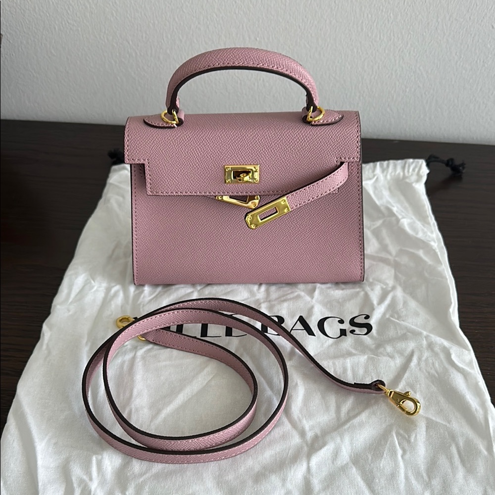 Elegant Pink Handbag